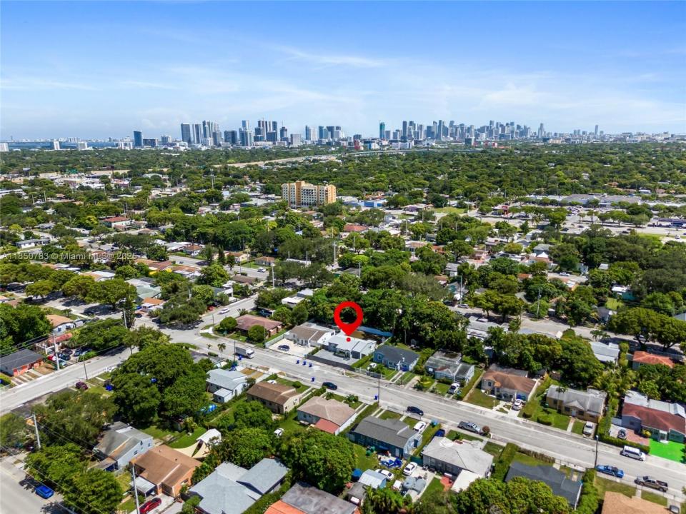 1130 NW 57th St, Miami, 佛罗里达州 33127, 美国