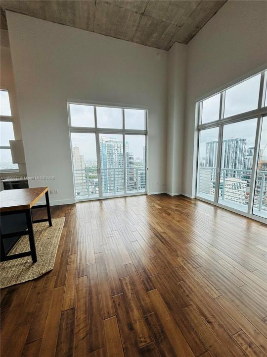 133 NE 2nd Ave 3513, Miami, 플로리다 33132, 미국
