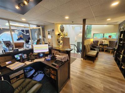 56 Main, Poughkeepsie, Нью-Йорк 12601, Соединенные Штаты