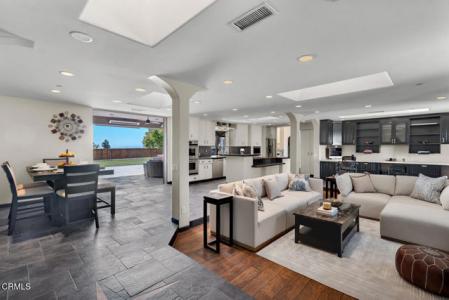 Goldenspur Drive, Camarillo, Califórnia 93010, Estados Unidos