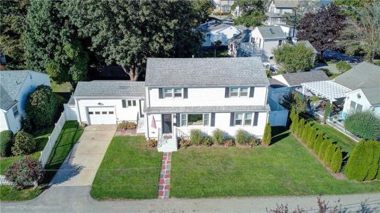 18 Sylvan Terrace, Newport, Rhode Island 02840