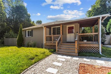 9 Kitchener Road, Johnston, RI 02919, USA