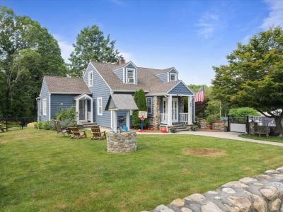 96 Ashaway Road, Westerly, RI 02891, USA