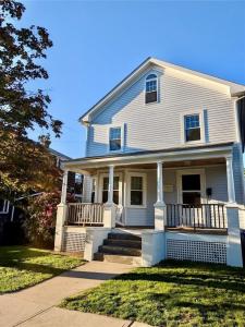 18 Bedlow Avenue, Newport, RI 02840, USA