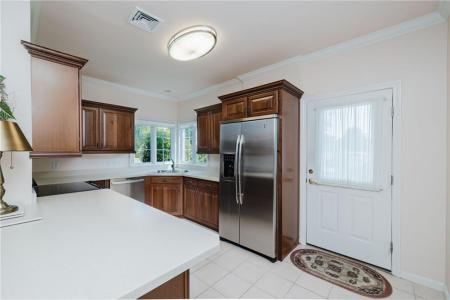 32 Village Way 32, Westport, Massachusetts 02790, USA