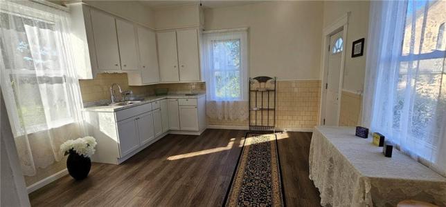 168 Spring Street, Woonsocket, 罗得岛 02895, 美国
