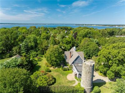 3 Stone Tower Lane, Barrington, RI 02806, USA