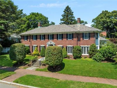 140 Freeman Parkway, Providence, RI 02906, USA