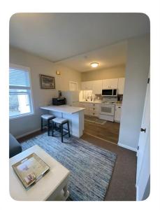 67 Kingstown Road 2, Narragansett, Rhode Island 02882, Estados Unidos