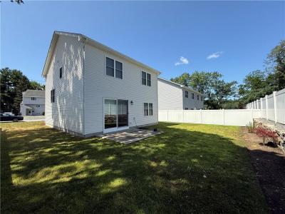 77 Batcheller Avenue, Cranston, Rhode Island 02920, Estados Unidos