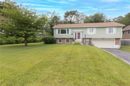 398 Central Street, North Smithfield, RI 02896, USA