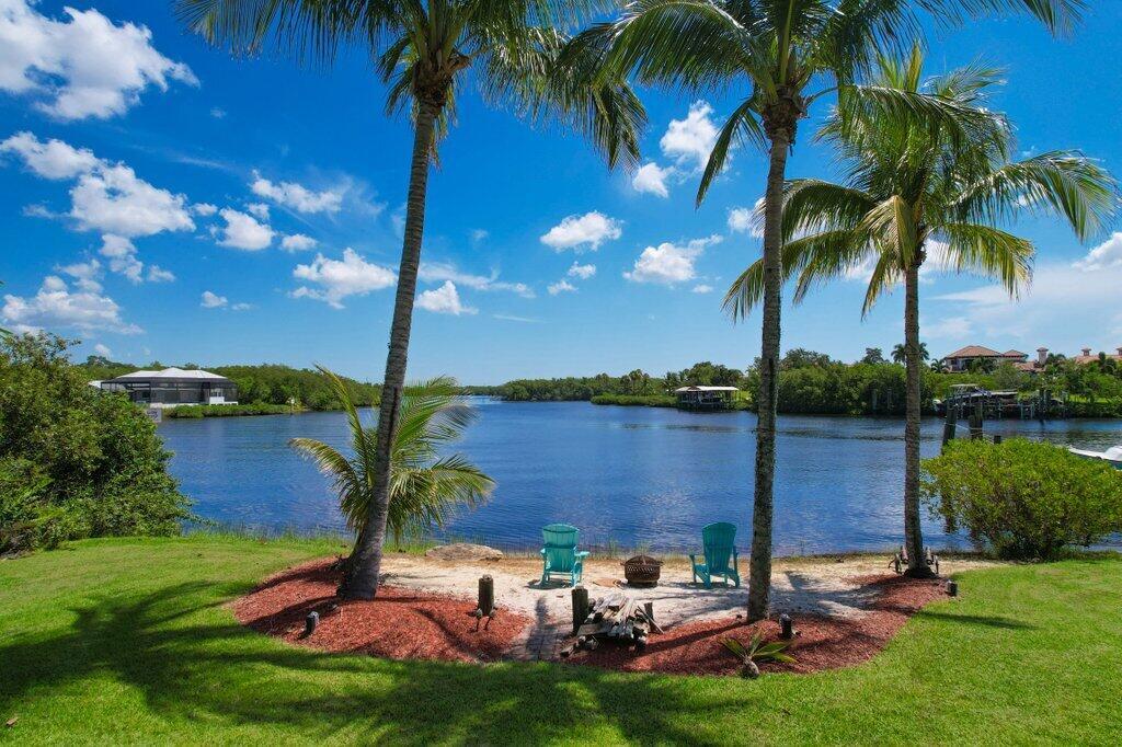 2561 SE North Lookout Boulevard, Port Saint Lucie, Florida 34984, Estados Unidos