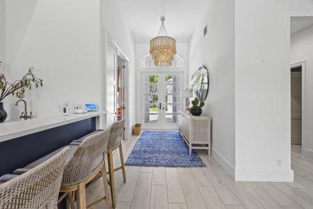 118 N Village Way, Admirals Cove, Jupiter, Florida 33458