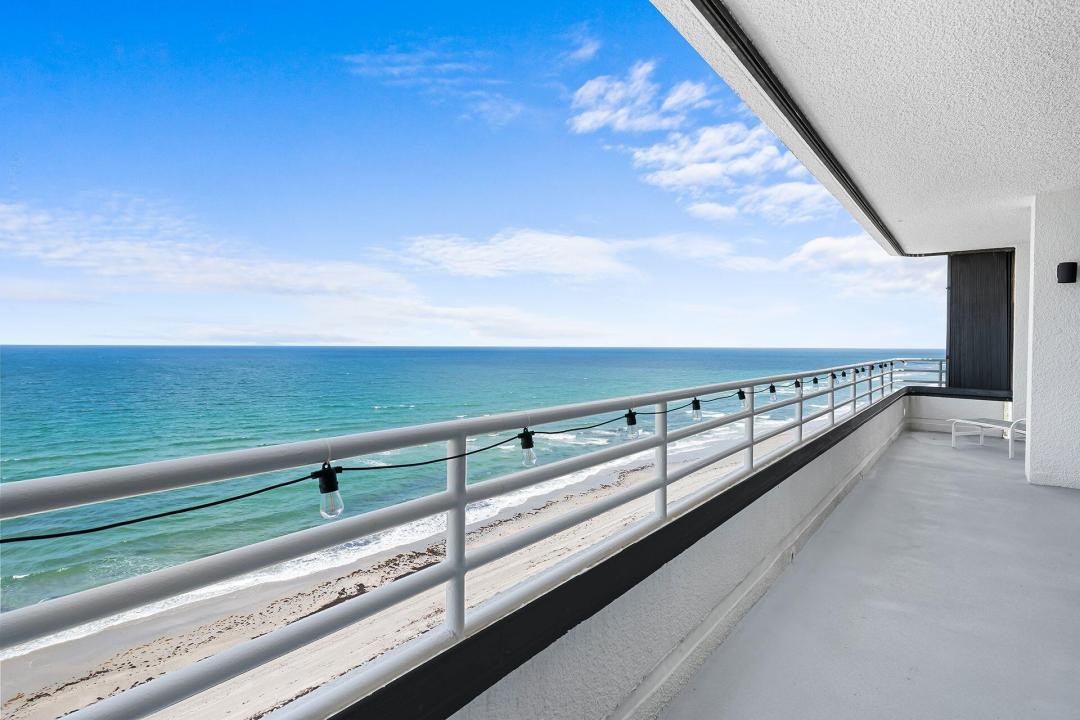2901 S Ocean Boulevard 1, Highlands place, Highland Beach, Florida 33487