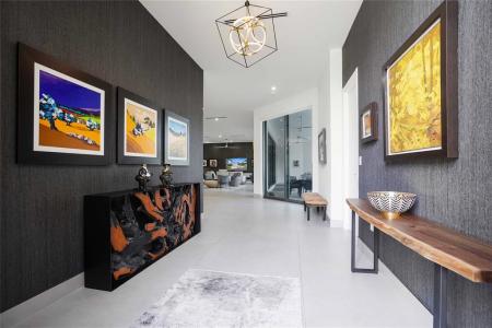 300 NE 21st Ct, Wilton Manors, Florida 33305