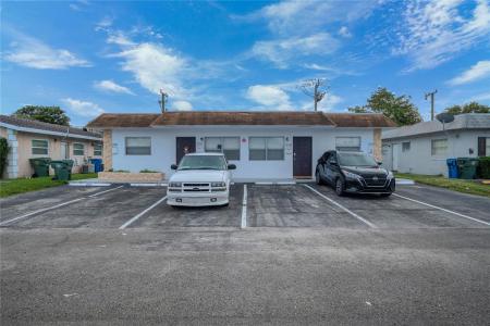 210 -216 NE 40th St, Oakland Park, 佛罗里达州 33334, 美国
