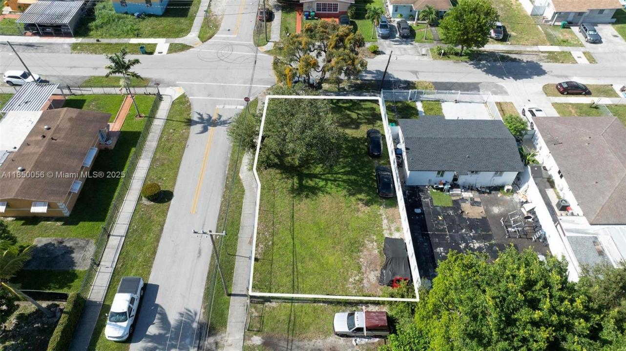 1990 NW 153rd St, Miami Gardens, Florida 33054