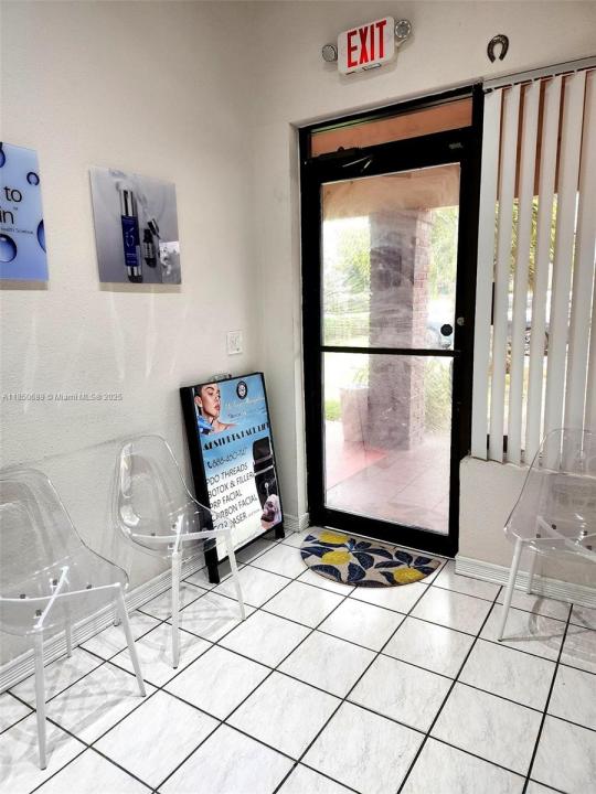 Davie, Florida 33328