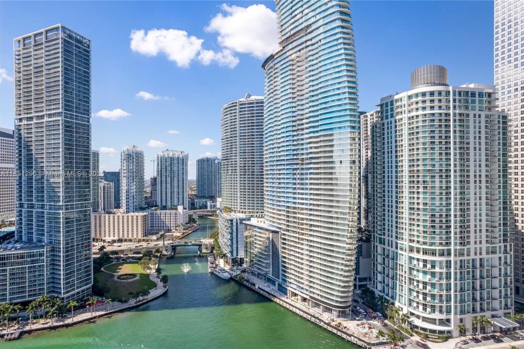200 Biscayne Boulevard Way 3207, Miami, Florida 33131, Stati Uniti