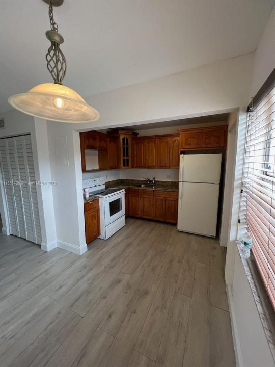 4816 NW 9th Dr 4816, Plantation, フロリダ 33317, アメリカ合衆国