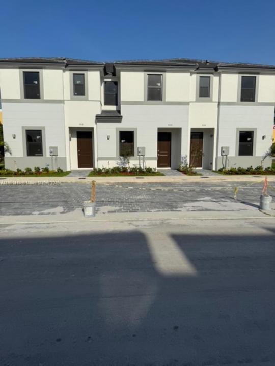 1037 NW 1 ave, Florida City, Flórida 33034, Estados Unidos