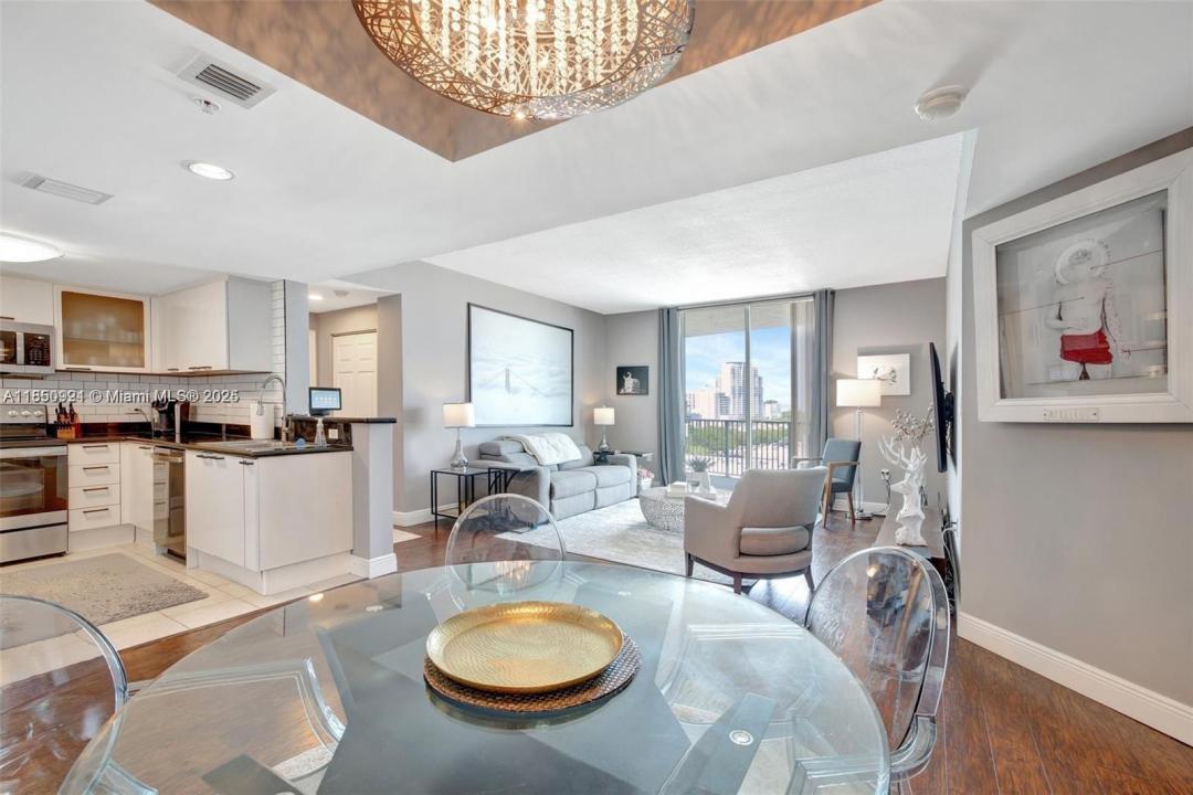 140 S Dixie Hwy 619, Hollywood, Florida 33020