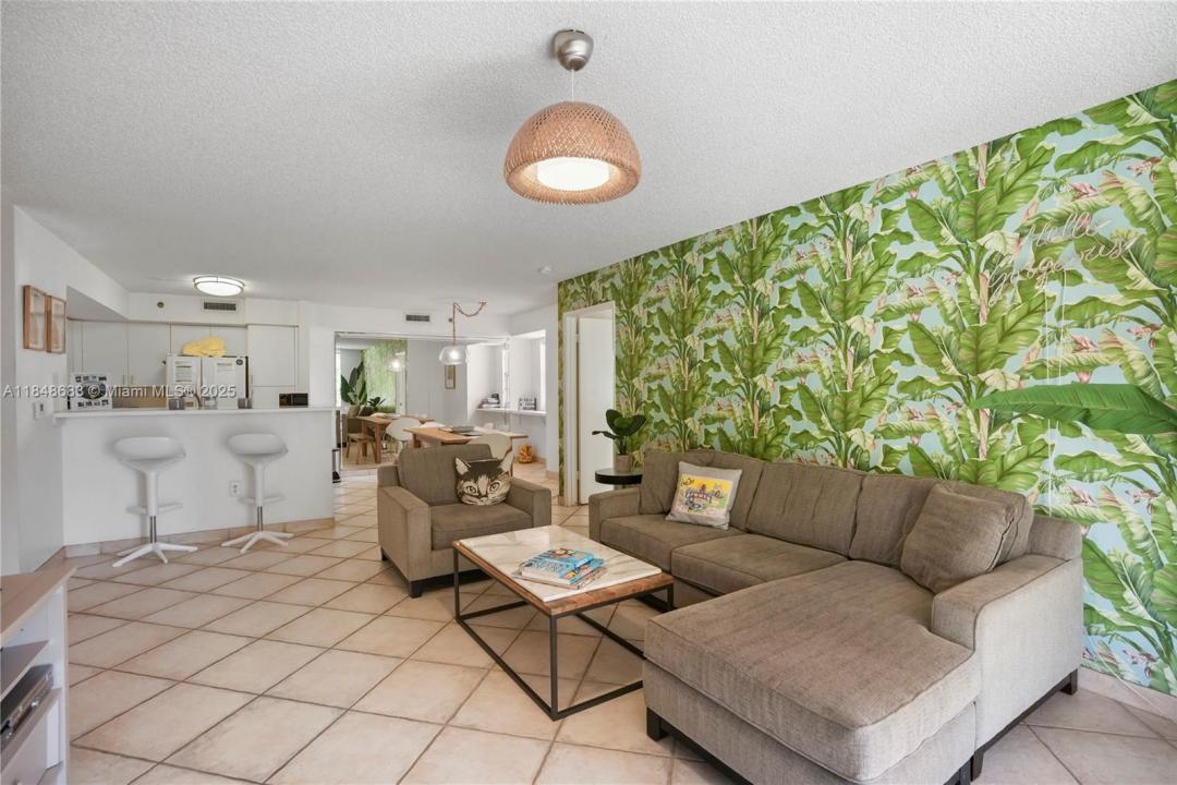 19555 E Country Club Dr 8502, Aventura, Florida 33180, HOA KỲ