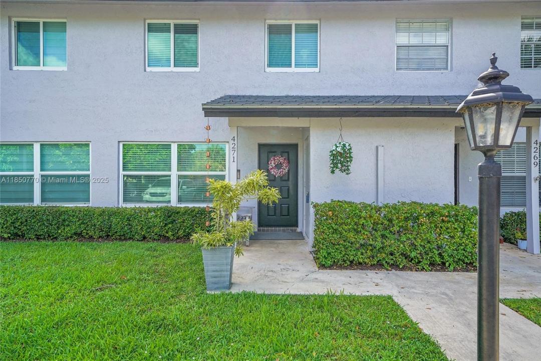 4271 Coral Springs Dr 5C, Coral Springs, Florida 33065