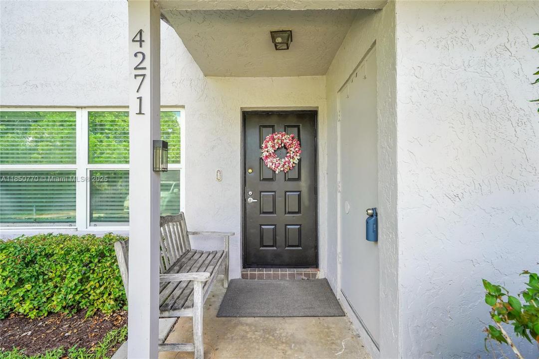 4271 Coral Springs Dr 5C, Coral Springs, Florida 33065