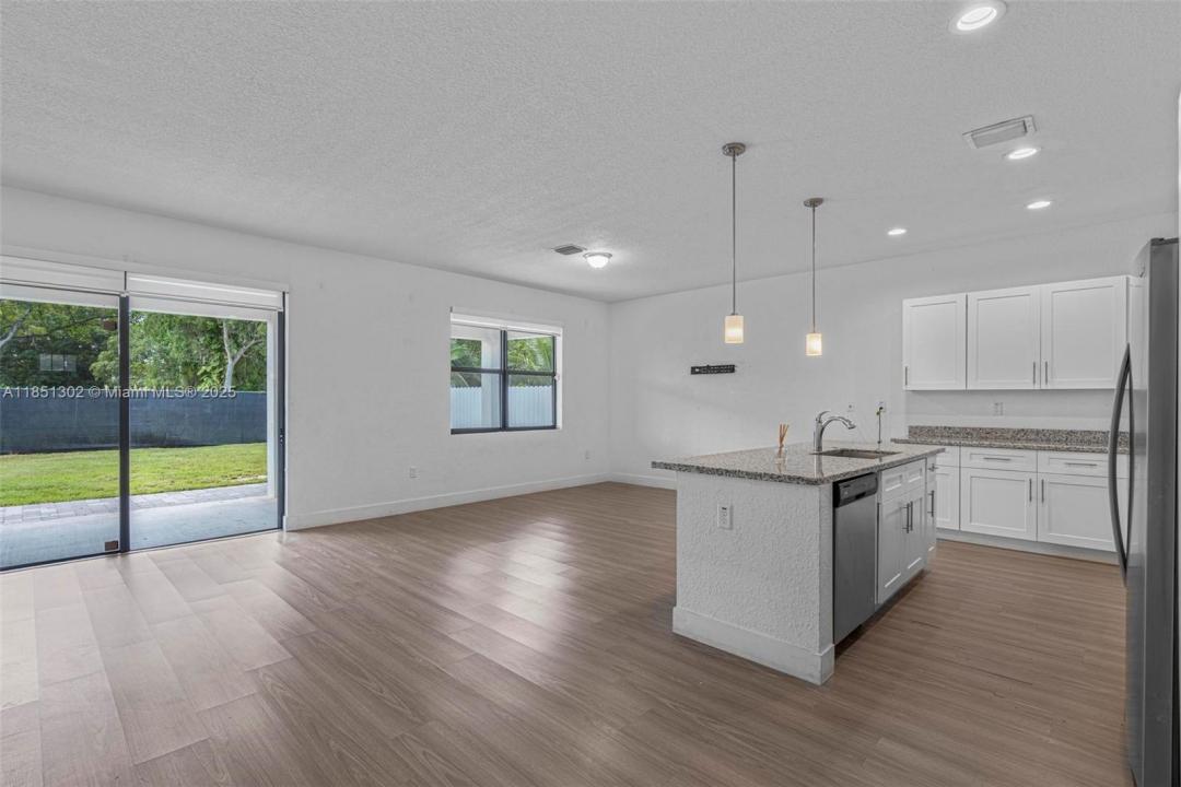 21465 SW 125th Psge Main, Miami, 佛罗里达州 33177, 美国