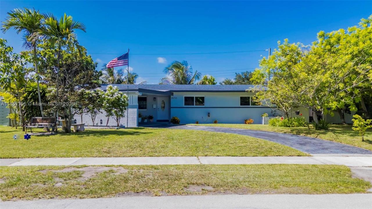 8711 SW 191st St, Cutler Bay, Florida 33157, Amerika Birleşik Devletleri
