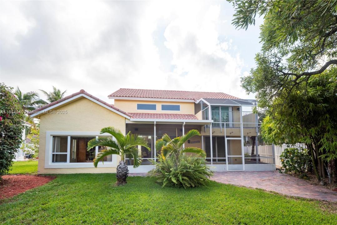 1075 San Luis Rey, Weston, Florida 33326, Amerika Birleşik Devletleri