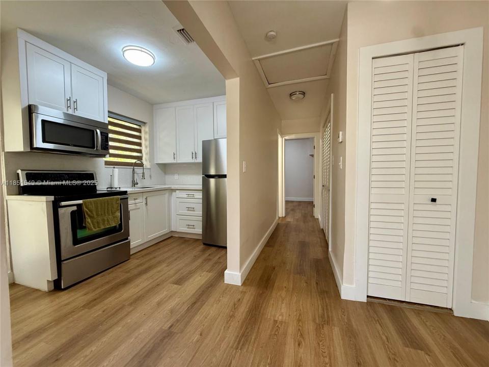 3625 NW Flagler Ter 3627, Miami, فلوريدا 33125, الولايات المتحدة