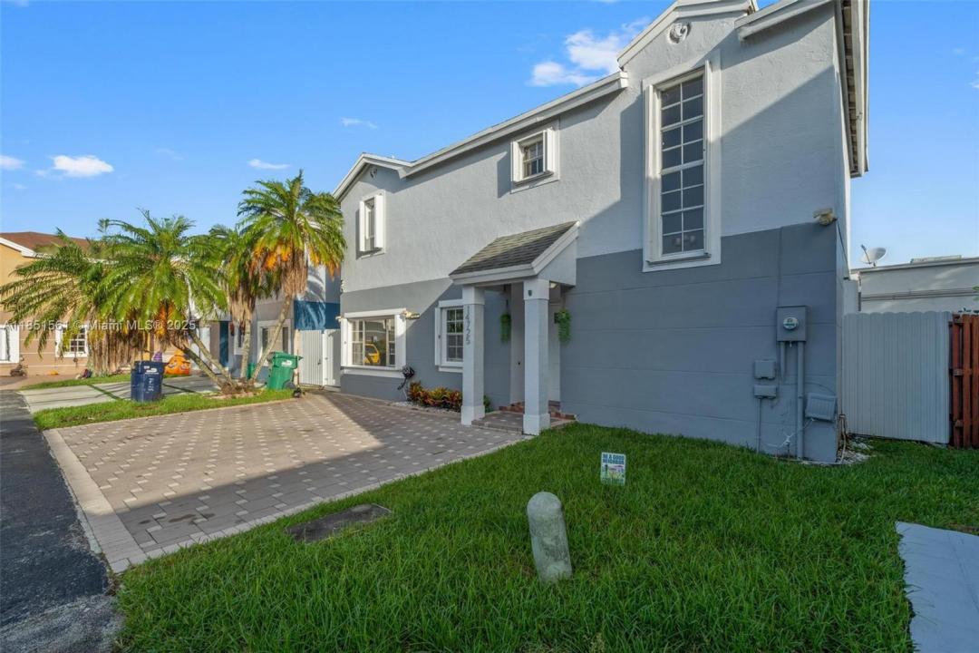 14725 SW 90th Ter, Miami, فلوريدا 33196, الولايات المتحدة