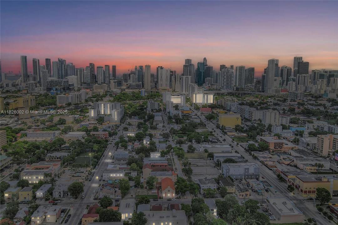 1037 NW 2nd St, Miami, فلوريدا 33128, الولايات المتحدة