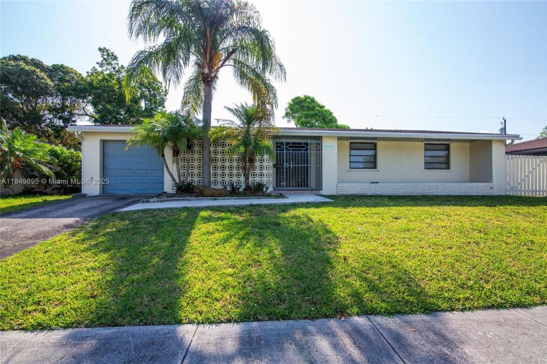 16221 SW 102nd Ave, Miami, 佛罗里达州 33157, 美国