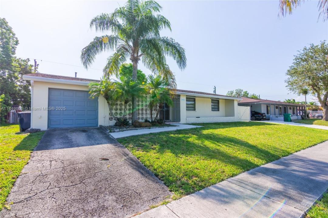 16221 SW 102nd Ave, Miami, 佛罗里达州 33157, 美国