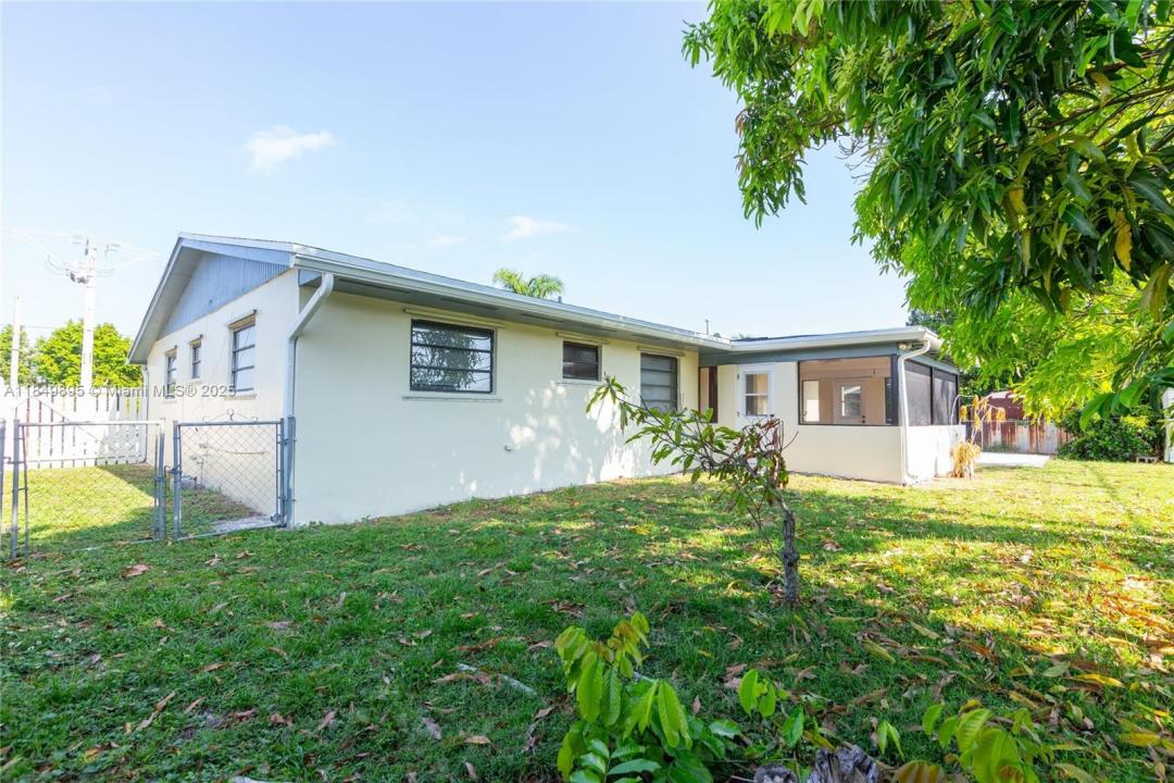 16221 SW 102nd Ave, Miami, 佛罗里达州 33157, 美国