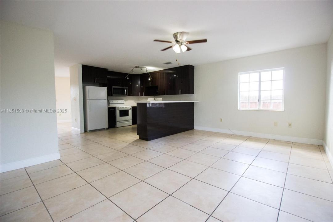 15650 NW 39th Ct 15650, Miami Gardens, Florida 33054, Estados Unidos