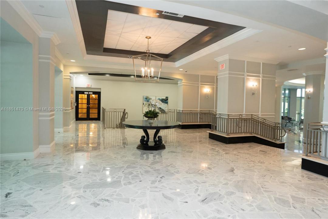 2501 S Ocean Dr 417, Hollywood, Florida 33019, HOA KỲ