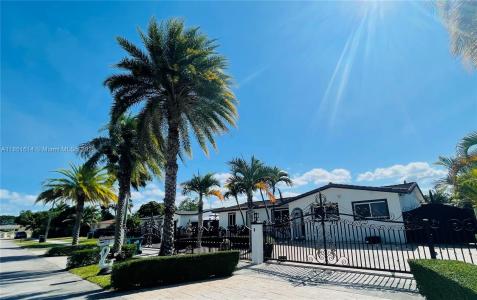 19800 SW 119th Ave, Miami, Florida 33177, USA