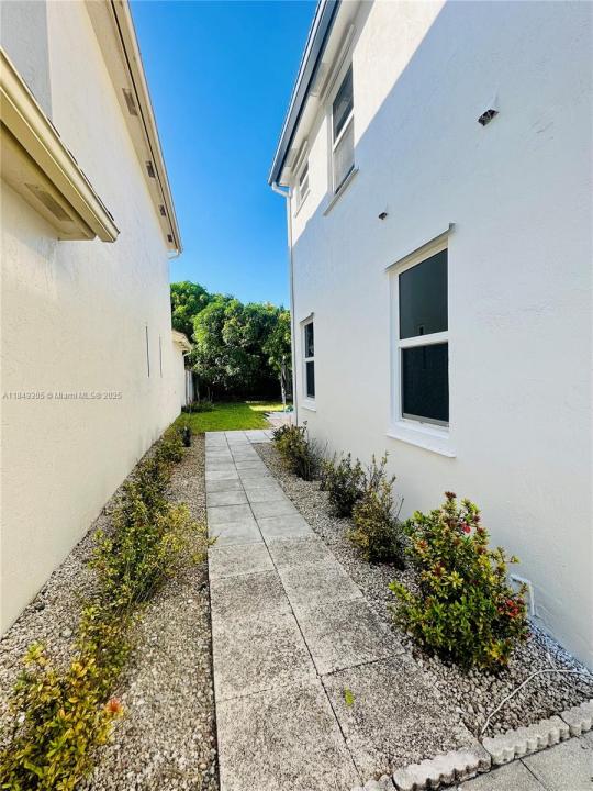 18961 NW 22nd St, Pembroke Pines, Florida 33029, Estados Unidos