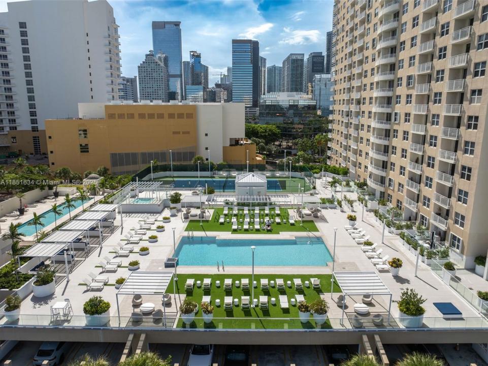 770 Claughton Island Dr 409, Miami, Florida 33131, USA