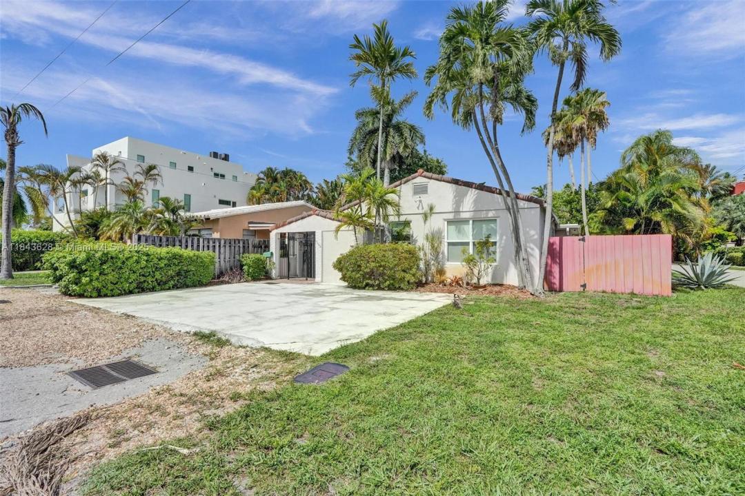 1100 NE 17th Ter, Fort Lauderdale, Florida 33304, Stati Uniti