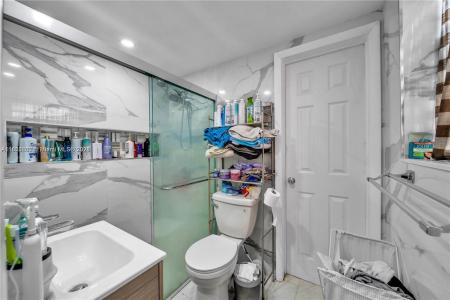 2632 NE 214th St, Miami, Florida 33180, USA