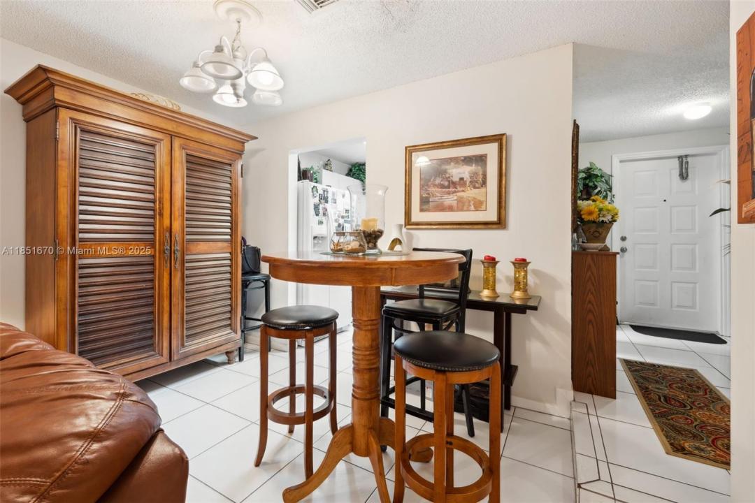 4119 NE 21st Terrace, Lighthouse Point, 佛罗里达州 33064, 美国