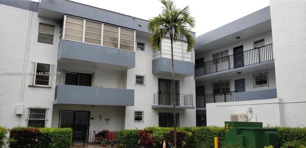 2496 SW 17th Ave 5301, Miami, Florida 33145, USA