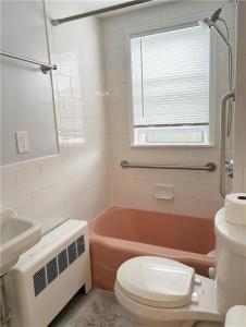 158 Bentley Street, East Providence, Rhode Island 0214, Stati Uniti
