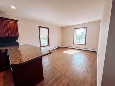 341 Metacom Avenue 3F, Warren, Rhode Island 02885, Stati Uniti