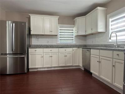 164 Norwood Avenue, Cranston, Род Айленд 02905, Соединенные Штаты